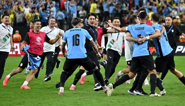 Uruguay beat Brazil to reach Copa America semi-finals

