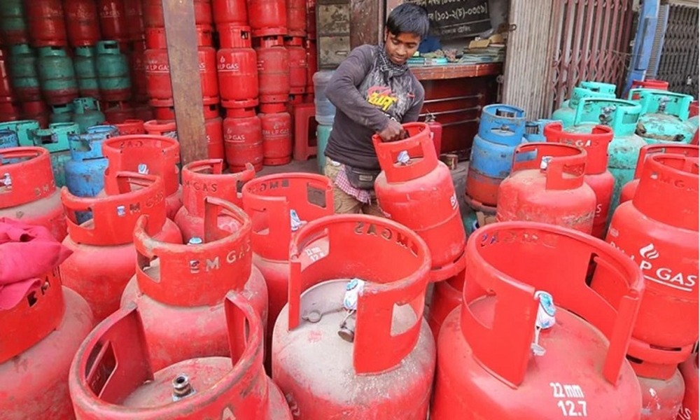 12kg LPG cylinder price hiked by Tk 35