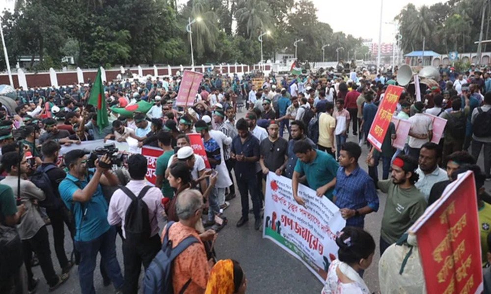 Protesters stage demo demanding president’s removal