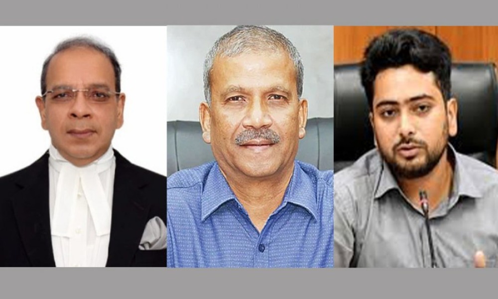Advisers sit with Chief Justice amid political tension