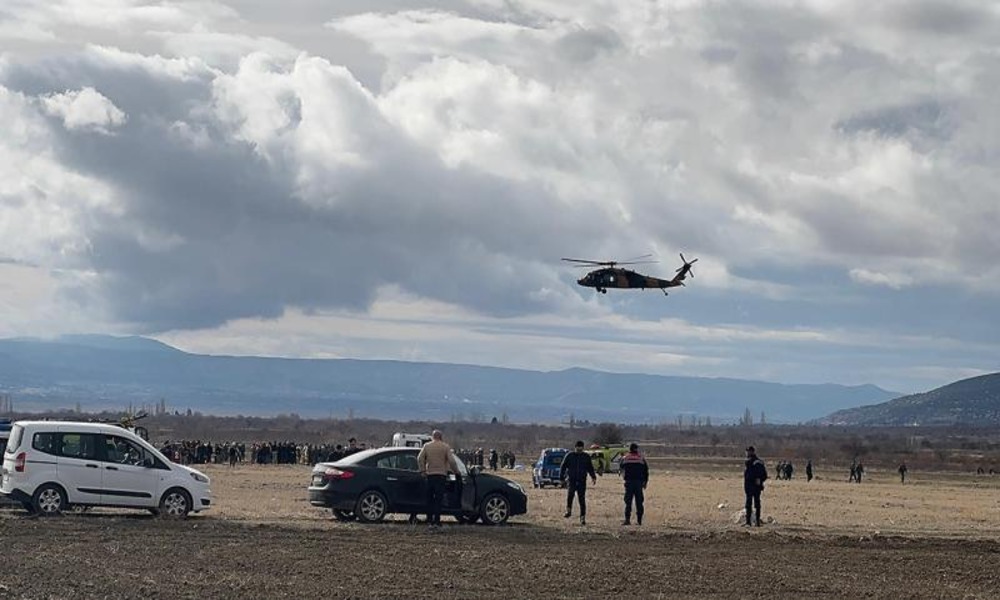 6 Turkish soldiers die in helicopter training accident