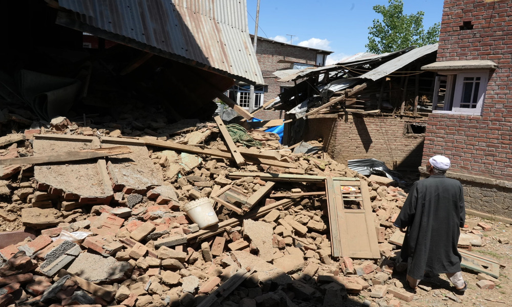 Indian authorities demolish Muslim homes in Kashmir