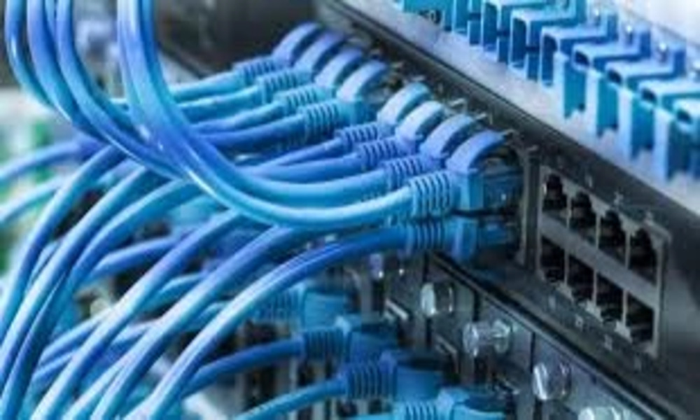 Mobile and internet costs to fall in new budget
