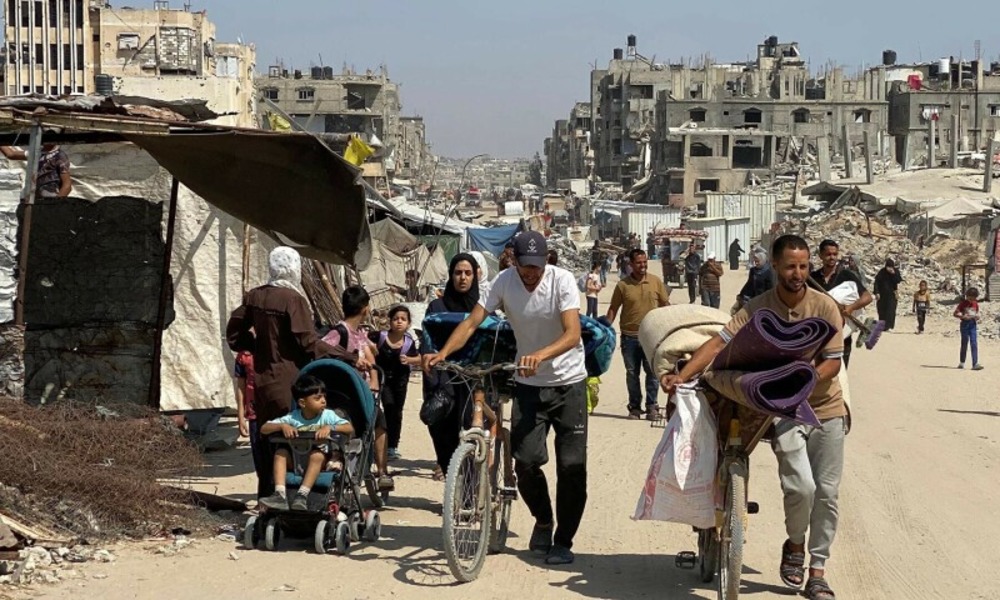 Israel kills nearly 100 people in Gaza in 24 hours, halts aid

